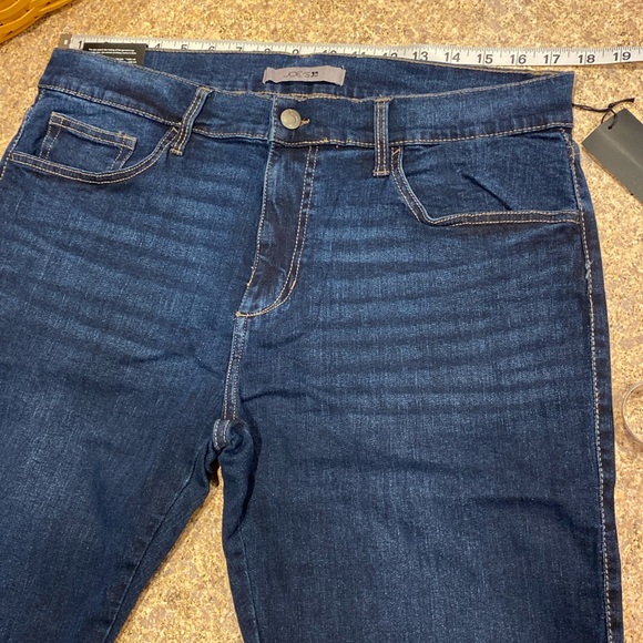 NWT Joe’s Jeans The Brixton Straight + Narrow Size 34 - Picture 3 of 16